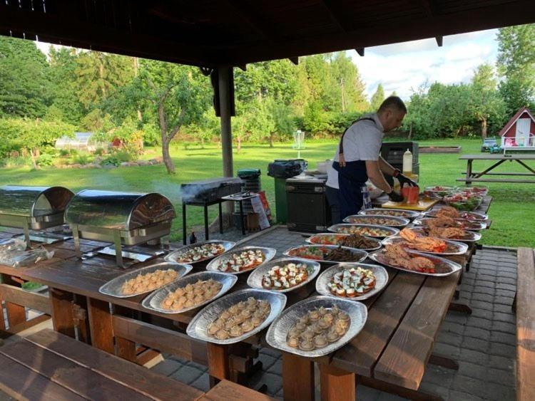 Linnamehe Puhkekeskus Kuiaru Extérieur photo