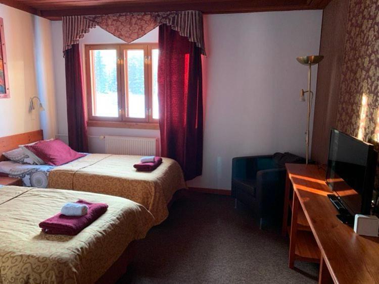 Linnamehe Puhkekeskus Kuiaru Extérieur photo